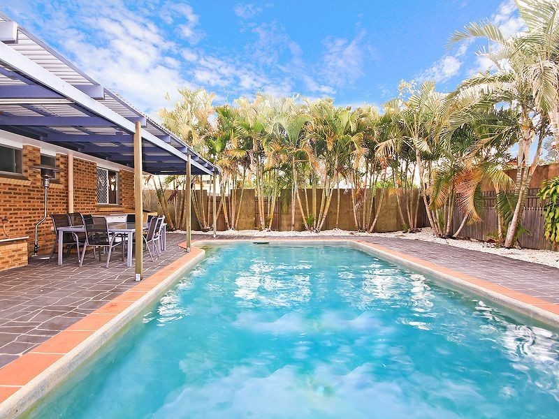 38 Dandenong Road, Jamboree Heights QLD 4074