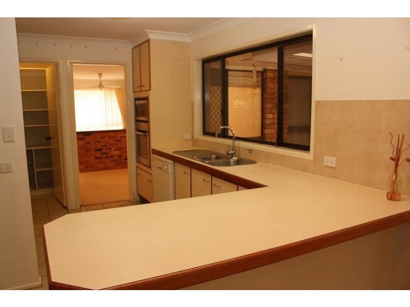 96 Tanglewood Street, Middle Park QLD 4074