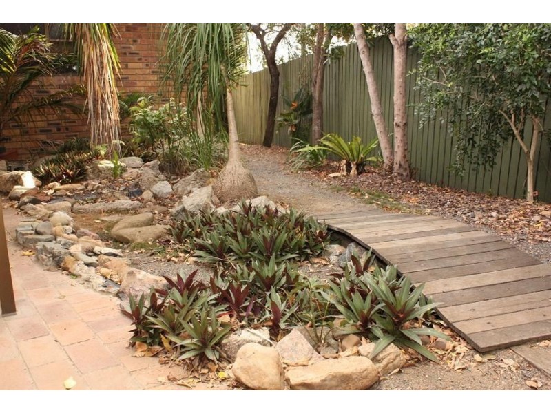 96 Tanglewood Street, Middle Park QLD 4074