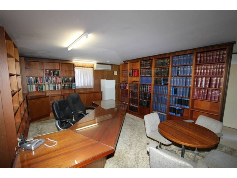 24 Maribor Street, Westlake QLD 4074