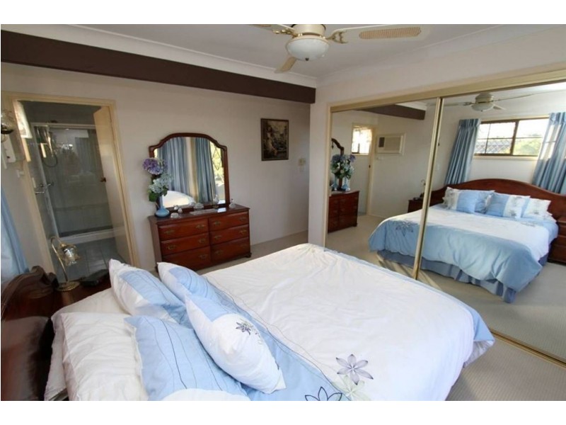 24 Maribor Street, Westlake QLD 4074