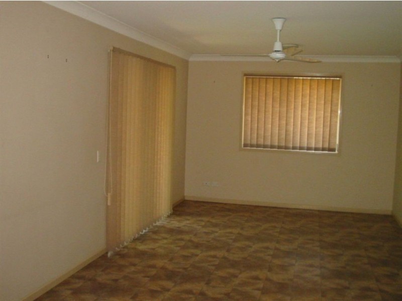 8 Norfolk Street, Seventeen Mile Rocks QLD 4073