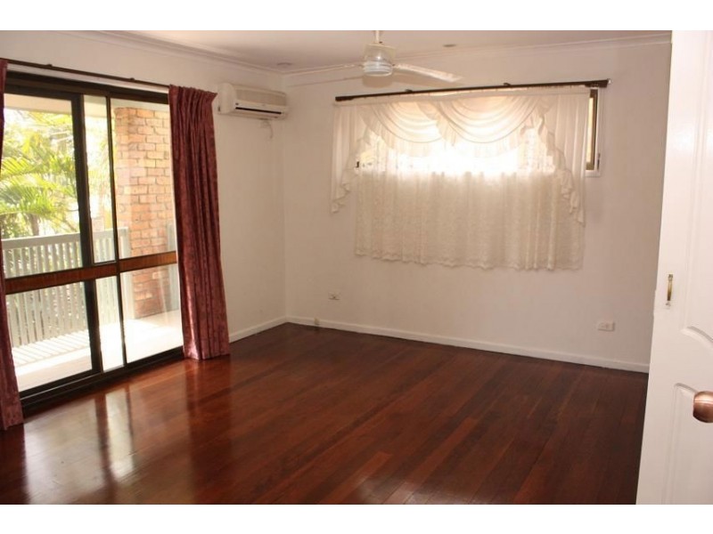 14 Clutha Street, Westlake QLD 4074