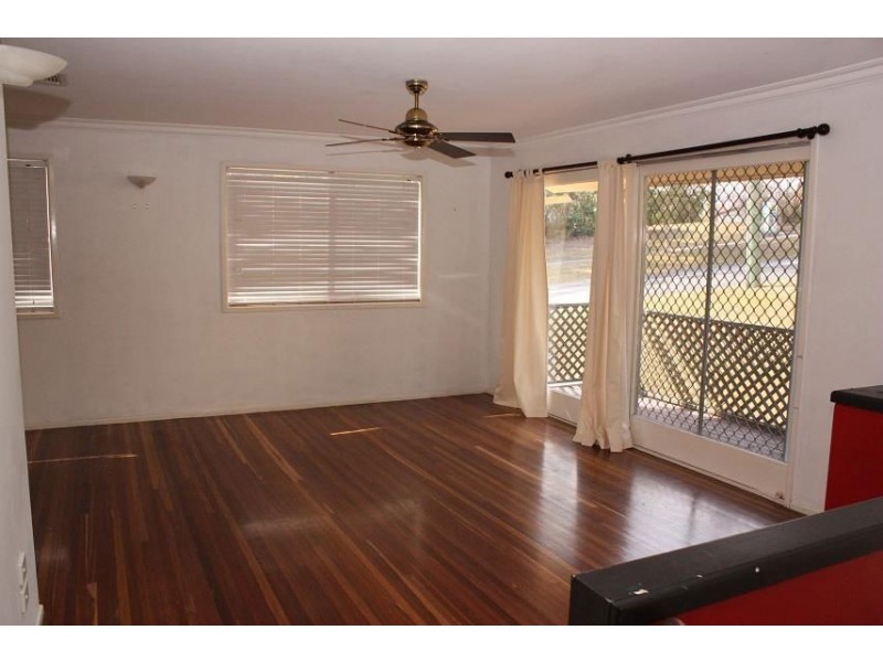 4 Marland Street, Kenmore QLD 4069