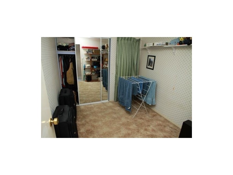 25 Avondale  Road, Sinnamon Park QLD 4073