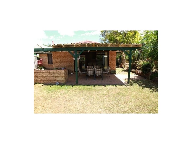 25 Avondale  Road, Sinnamon Park QLD 4073