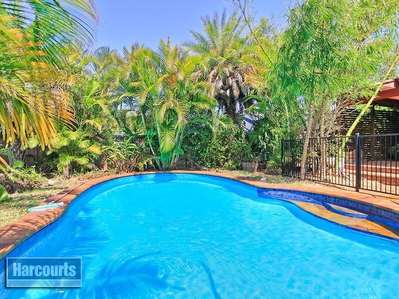 70 Raeside Street, Westlake QLD 4074