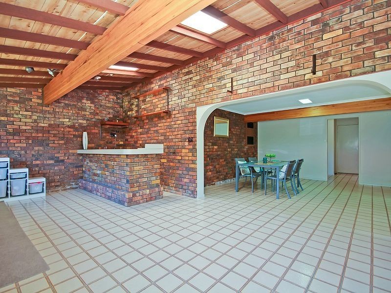 10 Hilliup Street, Westlake QLD 4074