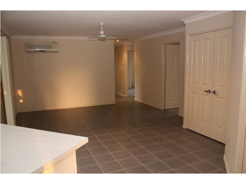 25 Kathleen Street, Richlands QLD 4077