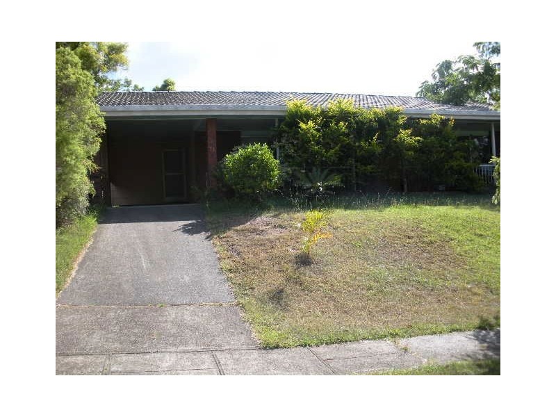 11 Venerable Street, Seventeen Mile Rocks QLD 4073