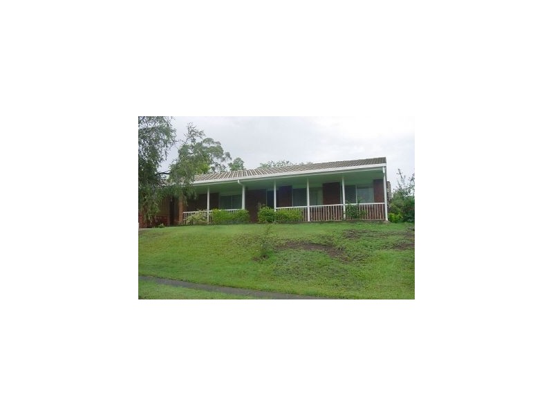 11 Venerable Street, Seventeen Mile Rocks QLD 4073