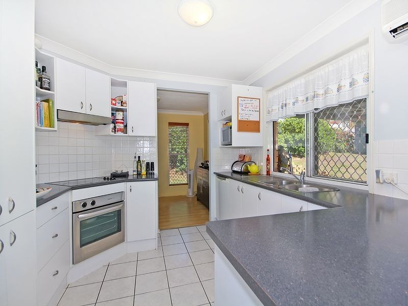 33 Delapine Place, Seventeen Mile Rocks QLD 4073