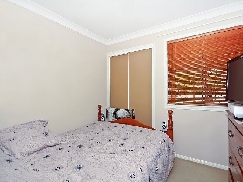 33 Delapine Place, Seventeen Mile Rocks QLD 4073