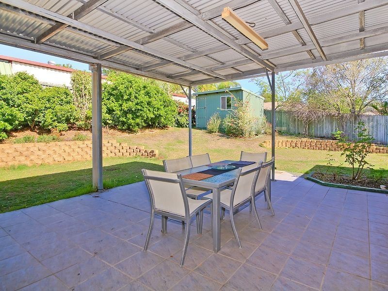 33 Delapine Place, Seventeen Mile Rocks QLD 4073