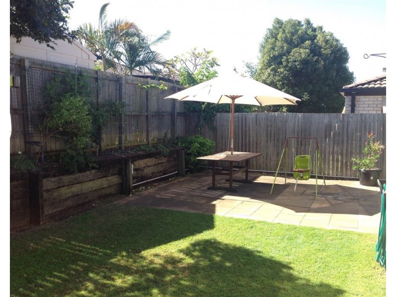 5 Wandi Close, Riverhills QLD 4074