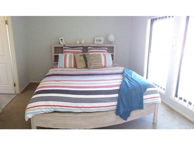 5 Wandi Close, Riverhills QLD 4074