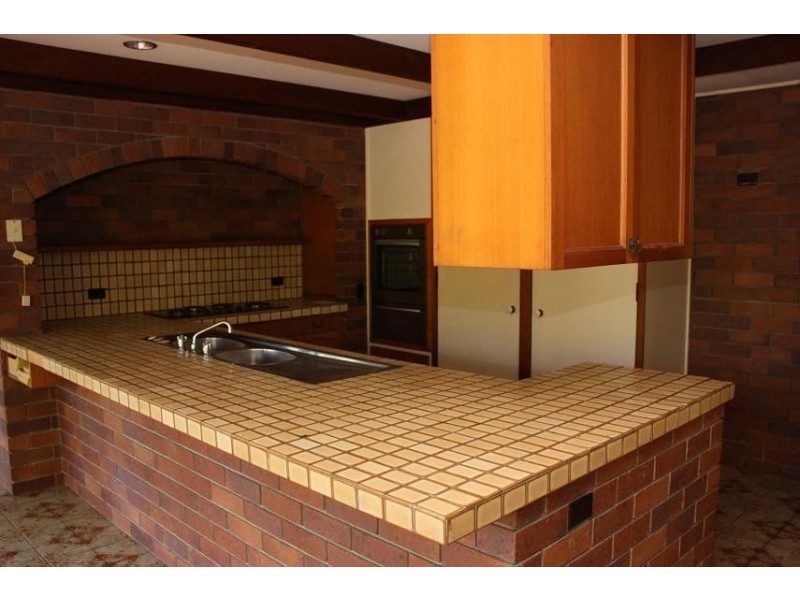 38B Halimah Street, Chapel Hill QLD 4069