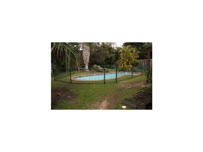 39 Melody Street, Jamboree Heights QLD 4074