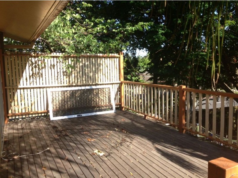 35 Marshall Lane, Kenmore QLD 4069