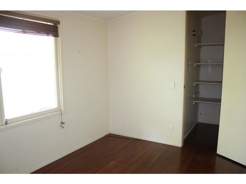 7 Wongabel Street, Kenmore QLD 4069
