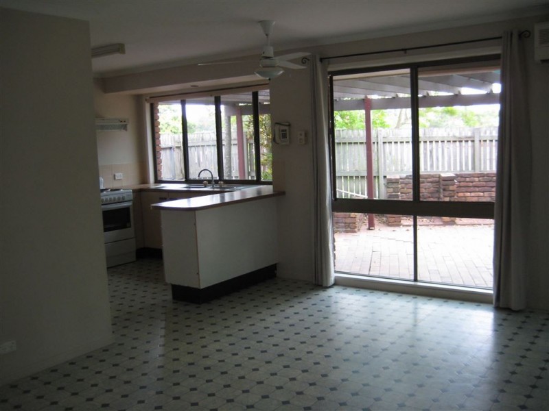 41 Glen Ross Road, Sinnamon Park QLD 4073