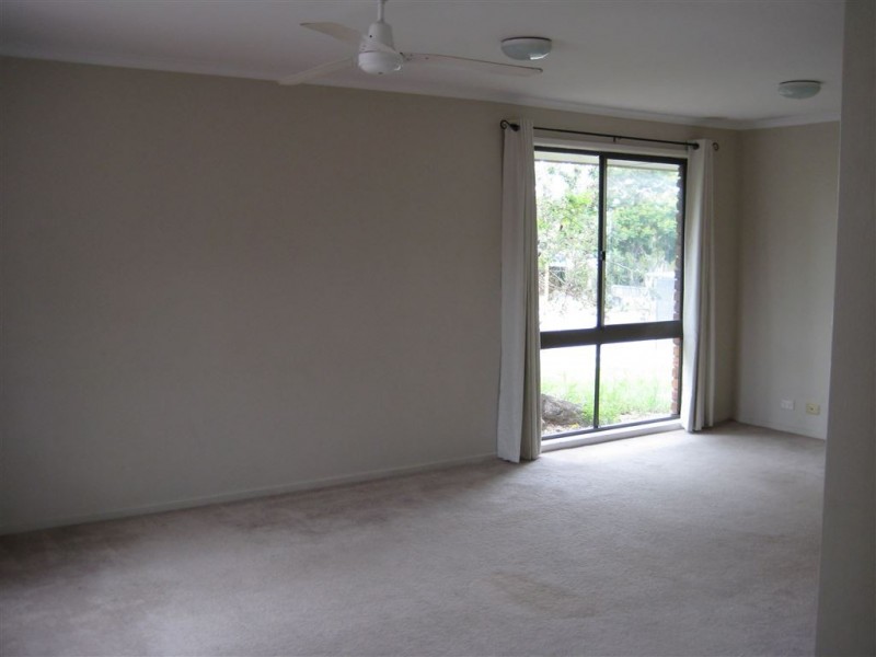 41 Glen Ross Road, Sinnamon Park QLD 4073