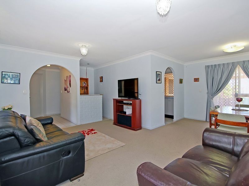 65 Riverhills Road, Middle Park QLD 4074