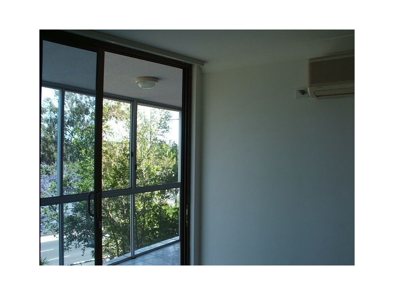 385B Coronation Drive, Auchenflower QLD 4066