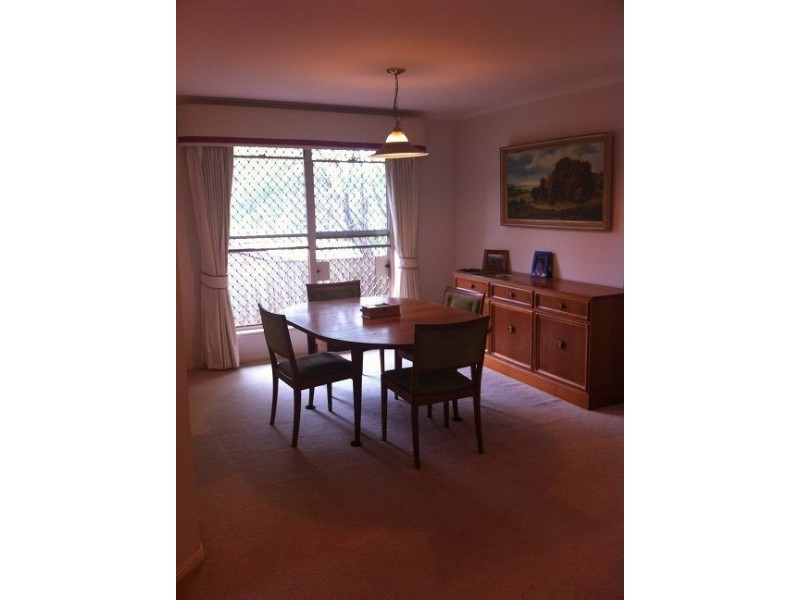 6 Radcliffe Street, Sinnamon Park QLD 4073