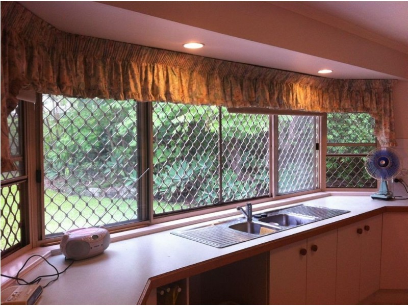 6 Radcliffe Street, Sinnamon Park QLD 4073