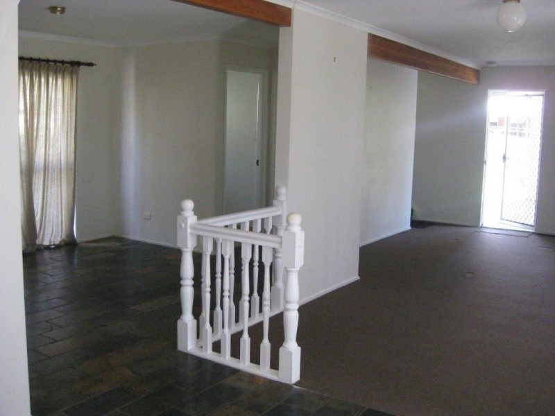 60 Diamantina Street, Chapel Hill QLD 4069