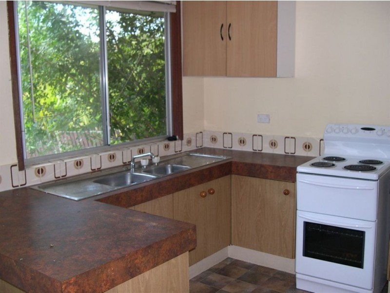 32 Estate Road, Jamboree Heights QLD 4074