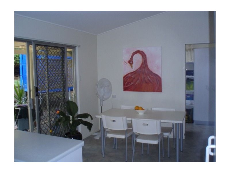 14 Cassandra Street, Chapel Hill QLD 4069