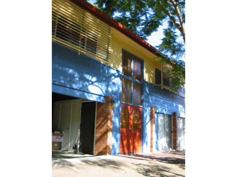 14 Cassandra Street, Chapel Hill QLD 4069