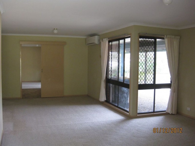 36 Radcliffe Street, Sinnamon Park QLD 4073