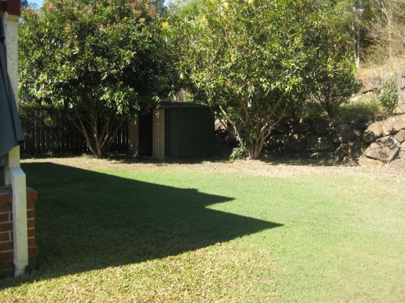 20 Palm Street, Kenmore QLD 4069