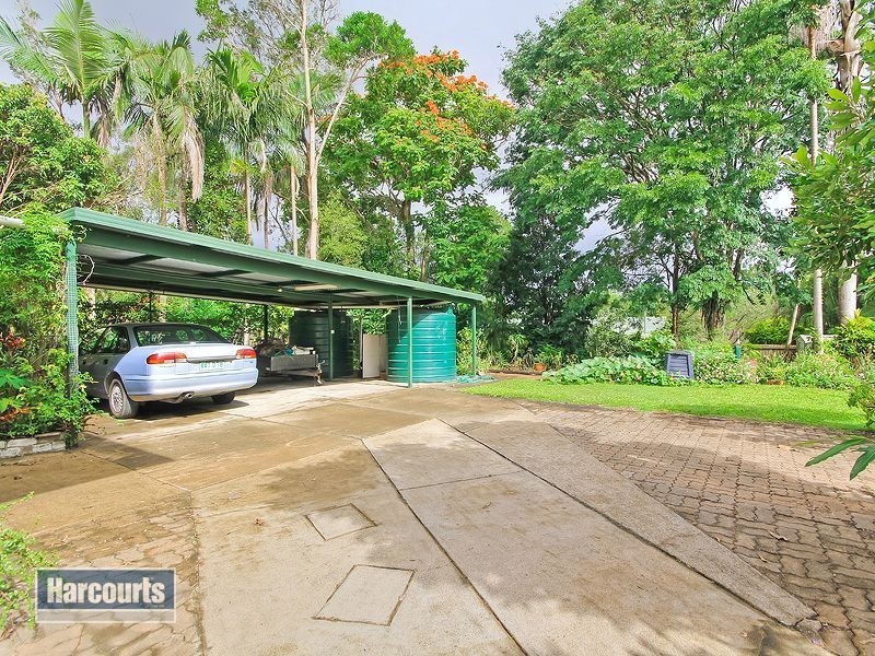 13 Gilruth Road, Kenmore QLD 4069