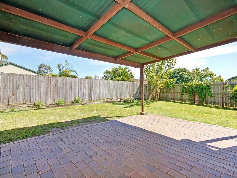 5 Trephina Close, Riverhills QLD 4074