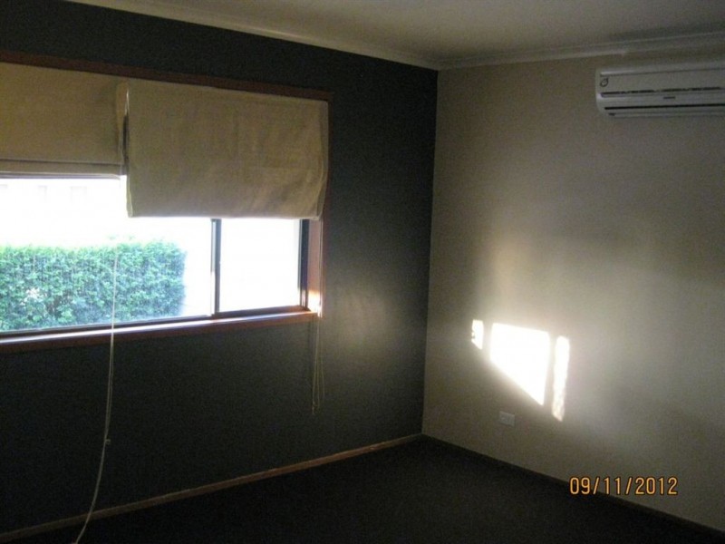 22 Lugano St, Riverhills QLD 4074