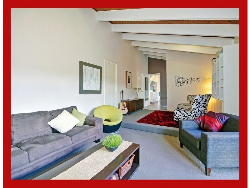 330 Horizon Drive, Riverhills QLD 4074