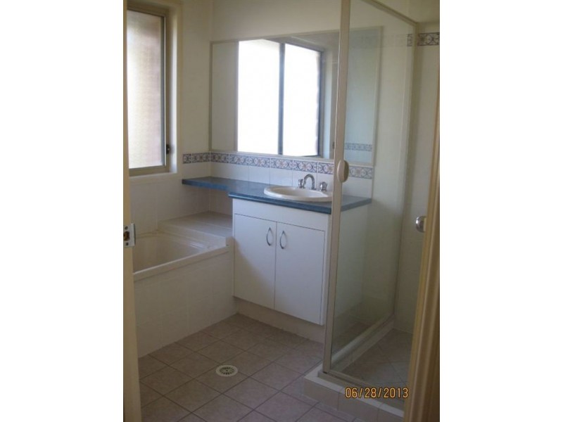 33 Jubilee Avenue, Forest Lake QLD 4078