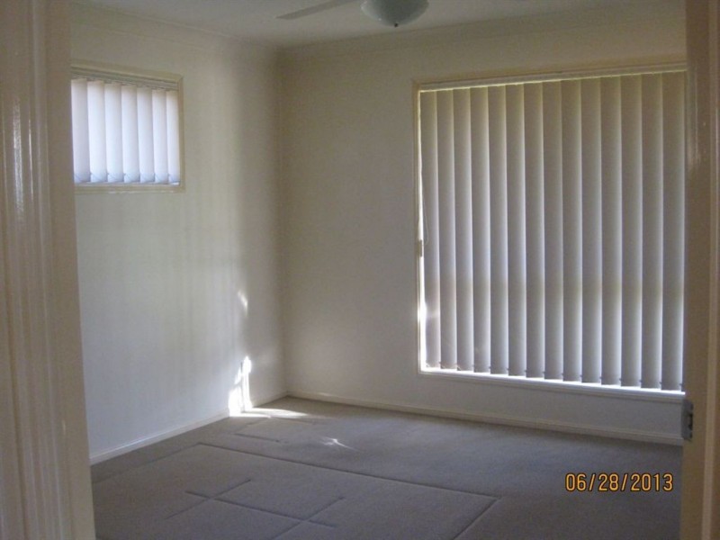 33 Jubilee Avenue, Forest Lake QLD 4078