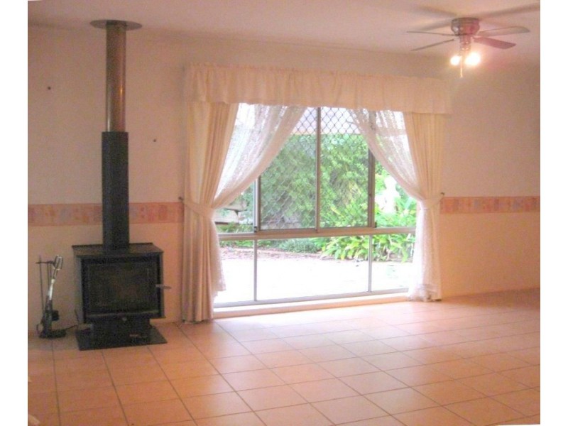 15 Barrier Place, Forest Lake QLD 4078