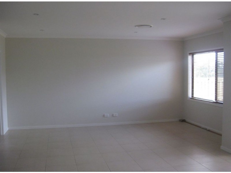 5 Leopardwood Close, Moggill QLD 4070