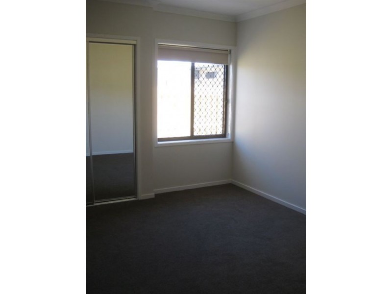 5 Leopardwood Close, Moggill QLD 4070