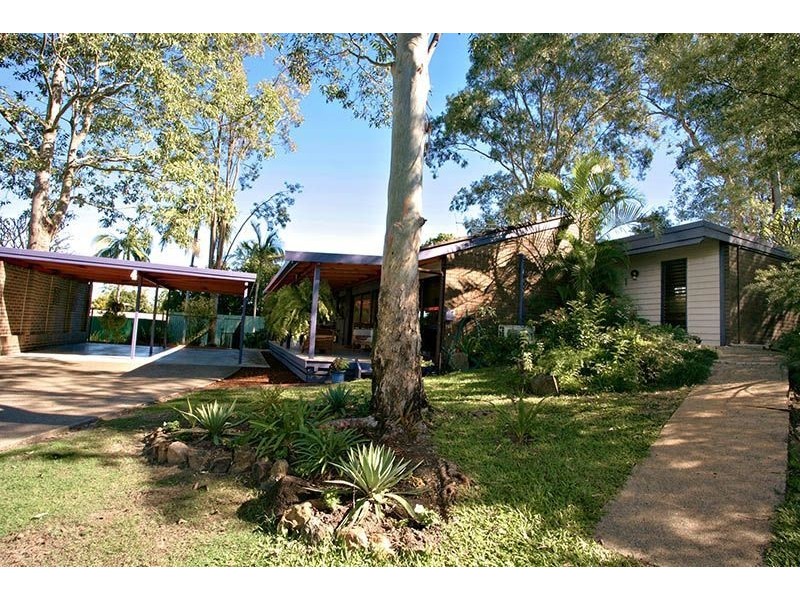 4 Roper Close, Westlake QLD 4074