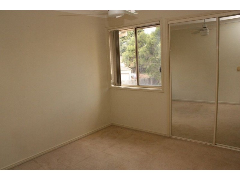 13 Homebush Cresecent, Sinnamon Park QLD 4073