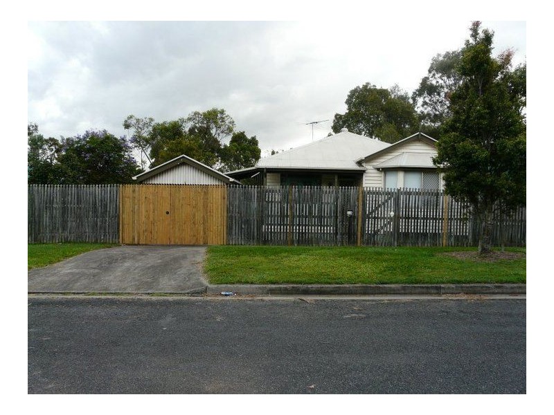 4 Markham Street, Darra QLD 4076