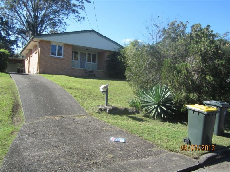 19 Belford Street, Kenmore QLD 4069