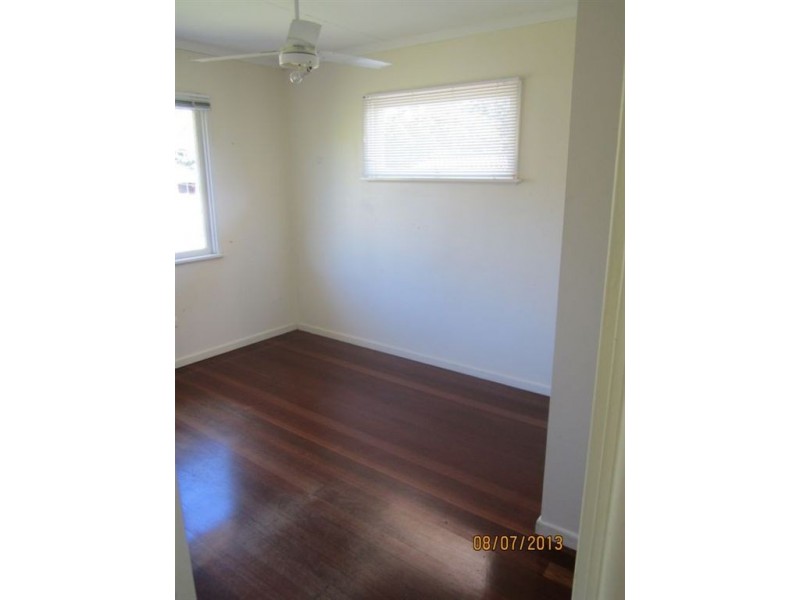 19 Belford Street, Kenmore QLD 4069